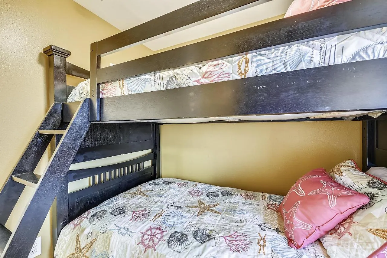 Shores Of Panama 2217- Elegantly Decorated, Sleeps 6, Free Fun! Condo Panama City Beach